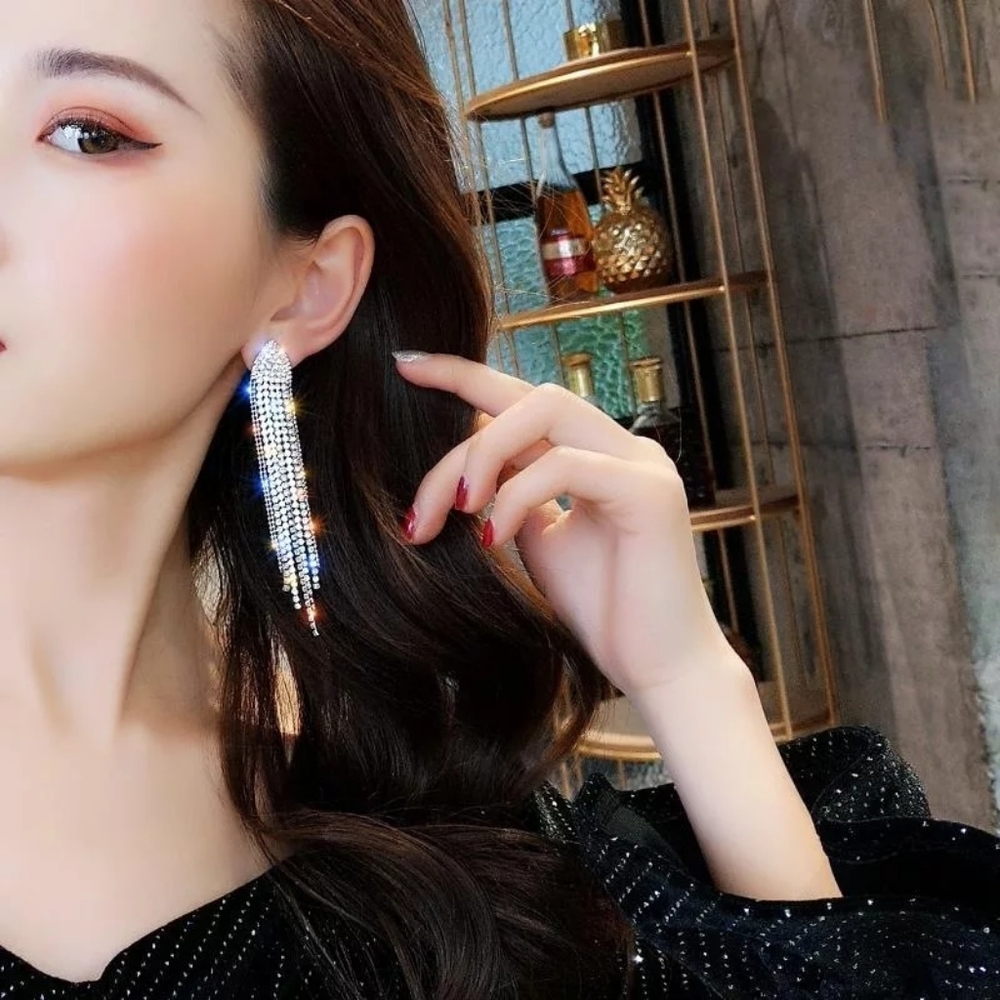 New Silver Beaded Tassel Bling Dangle Earrings - Picture 3 of 4